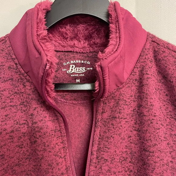 G.H. Bass Women's Vest Red Fleece Lining Lightweight Size Medium - Picture 2 of 5